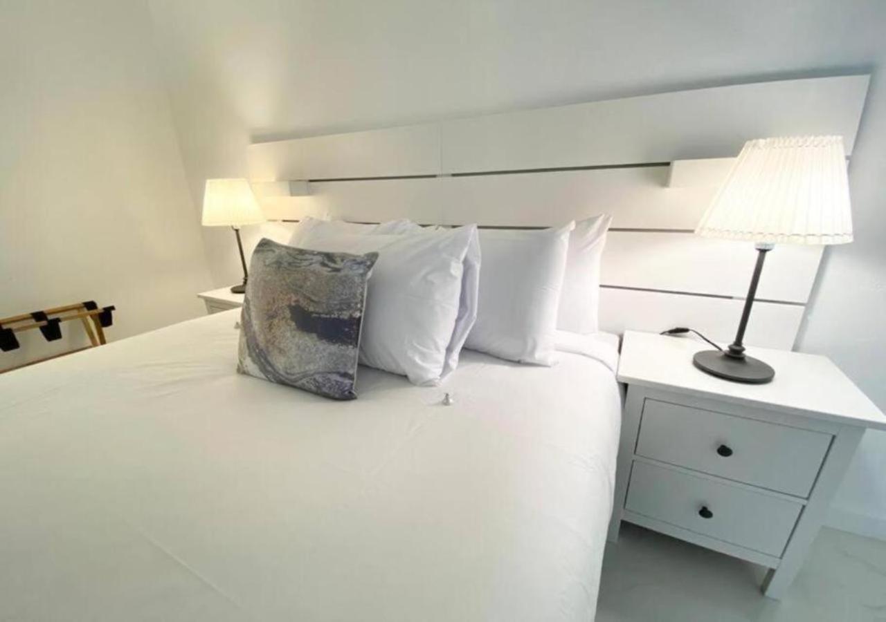 Zen Vacation Rentals Modern Penthouse Across Ocean 마이애미 비치 외부 사진